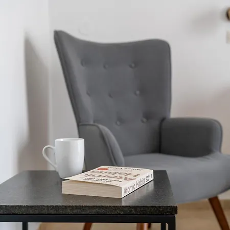 Residence City Apartment アパート